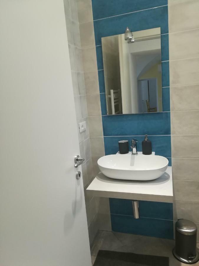 Apartamento I Fiori Di Santo Stefano Santo Stefano al Mare Exterior foto
