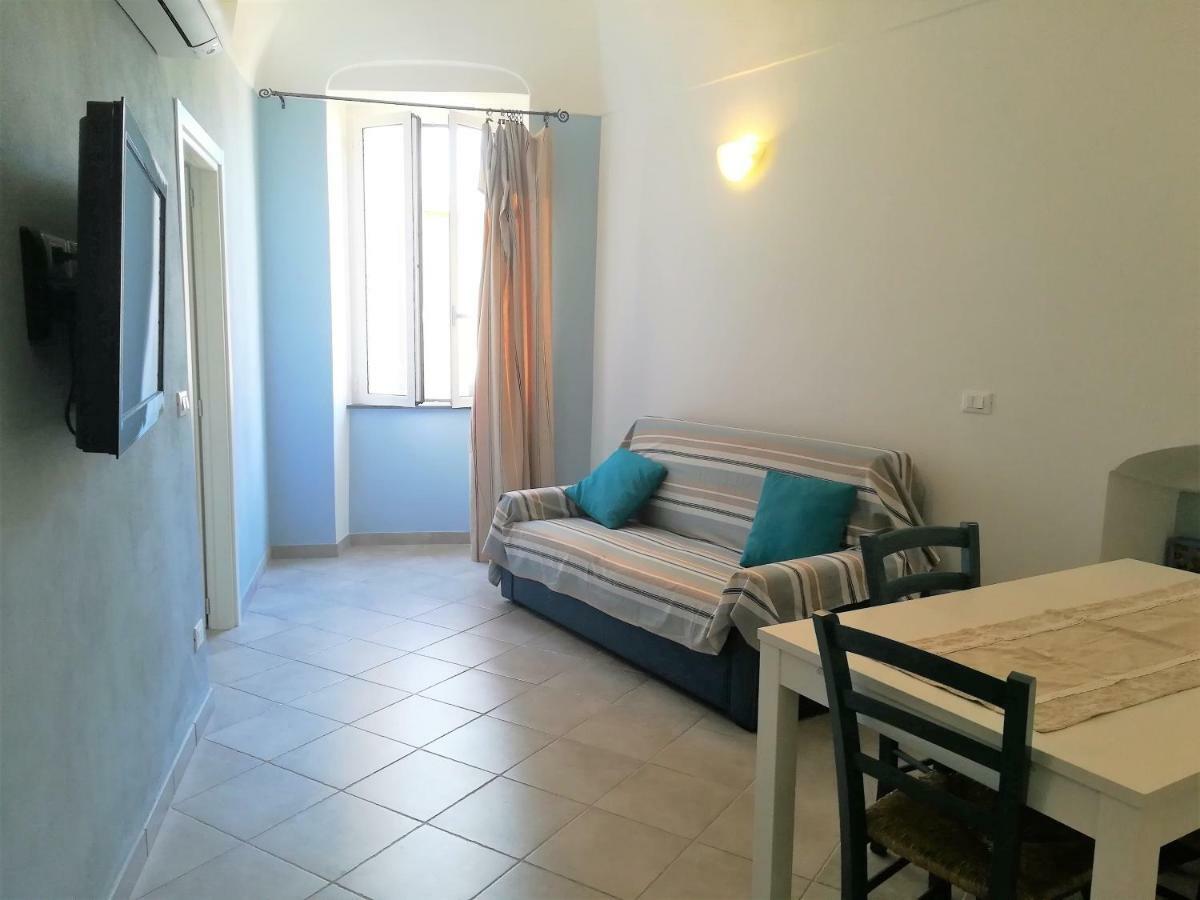 Apartamento I Fiori Di Santo Stefano Santo Stefano al Mare Exterior foto