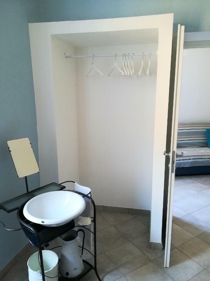 Apartamento I Fiori Di Santo Stefano Santo Stefano al Mare Exterior foto